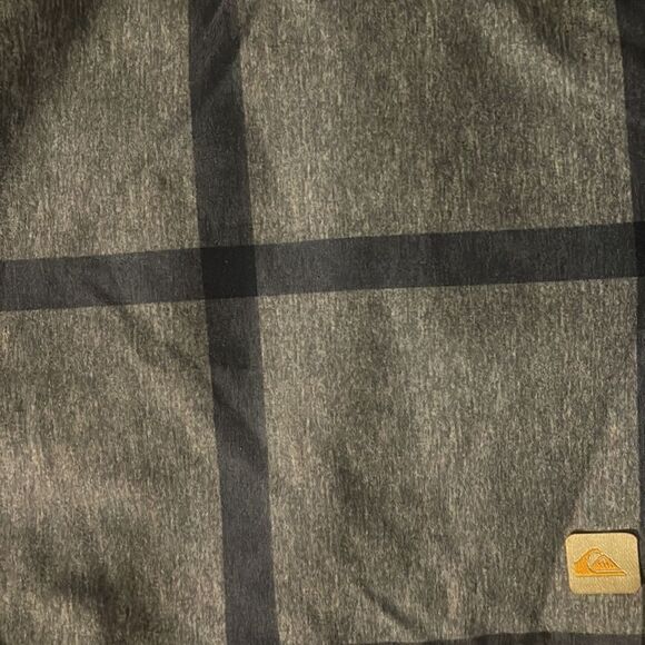 Quicksilver waterman  shorts - Picture 3 of 6